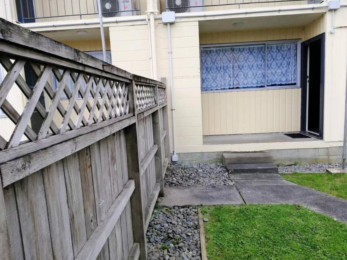 Stanley Apartments ハミルトン エクステリア 写真